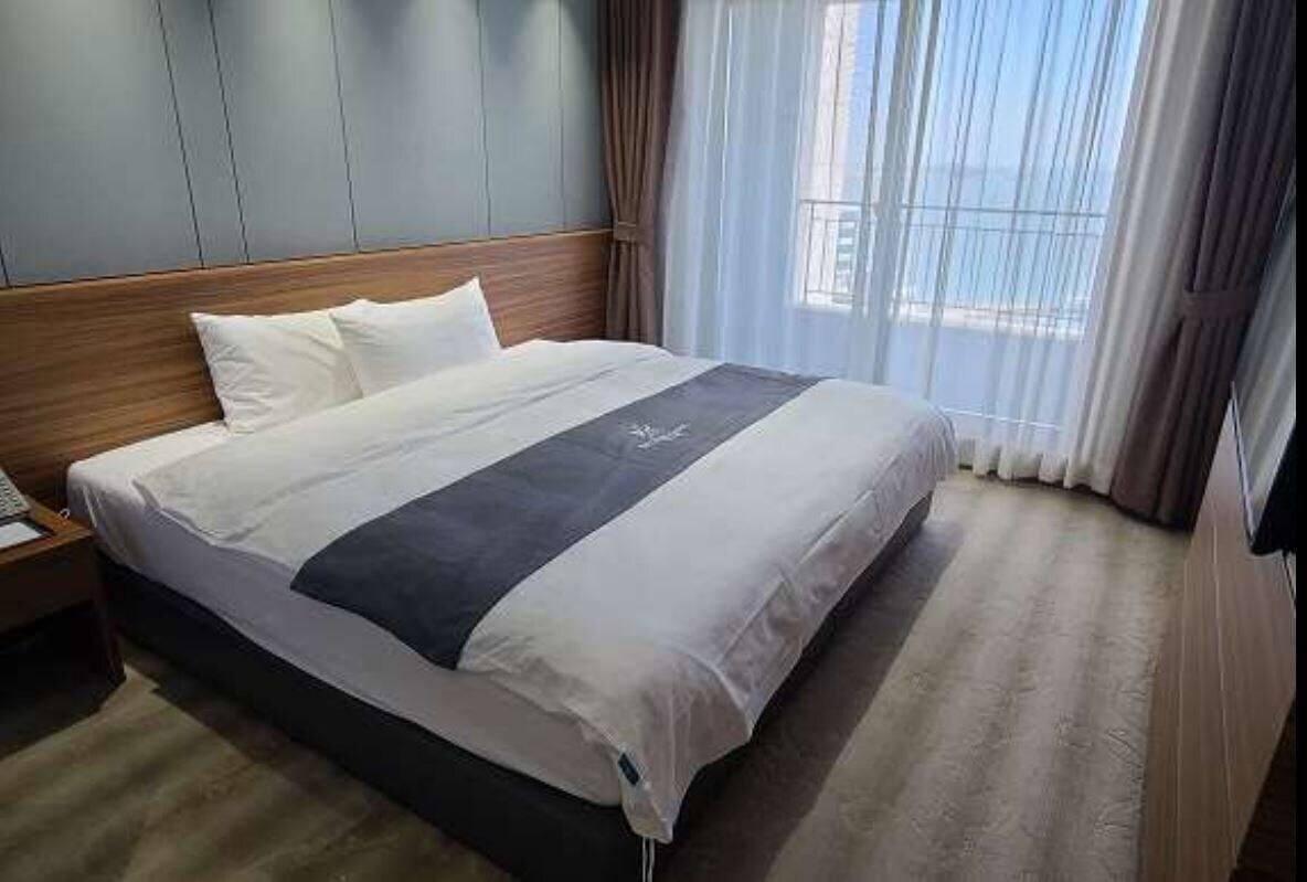 Western Grace Hotel Инчон Екстериор снимка