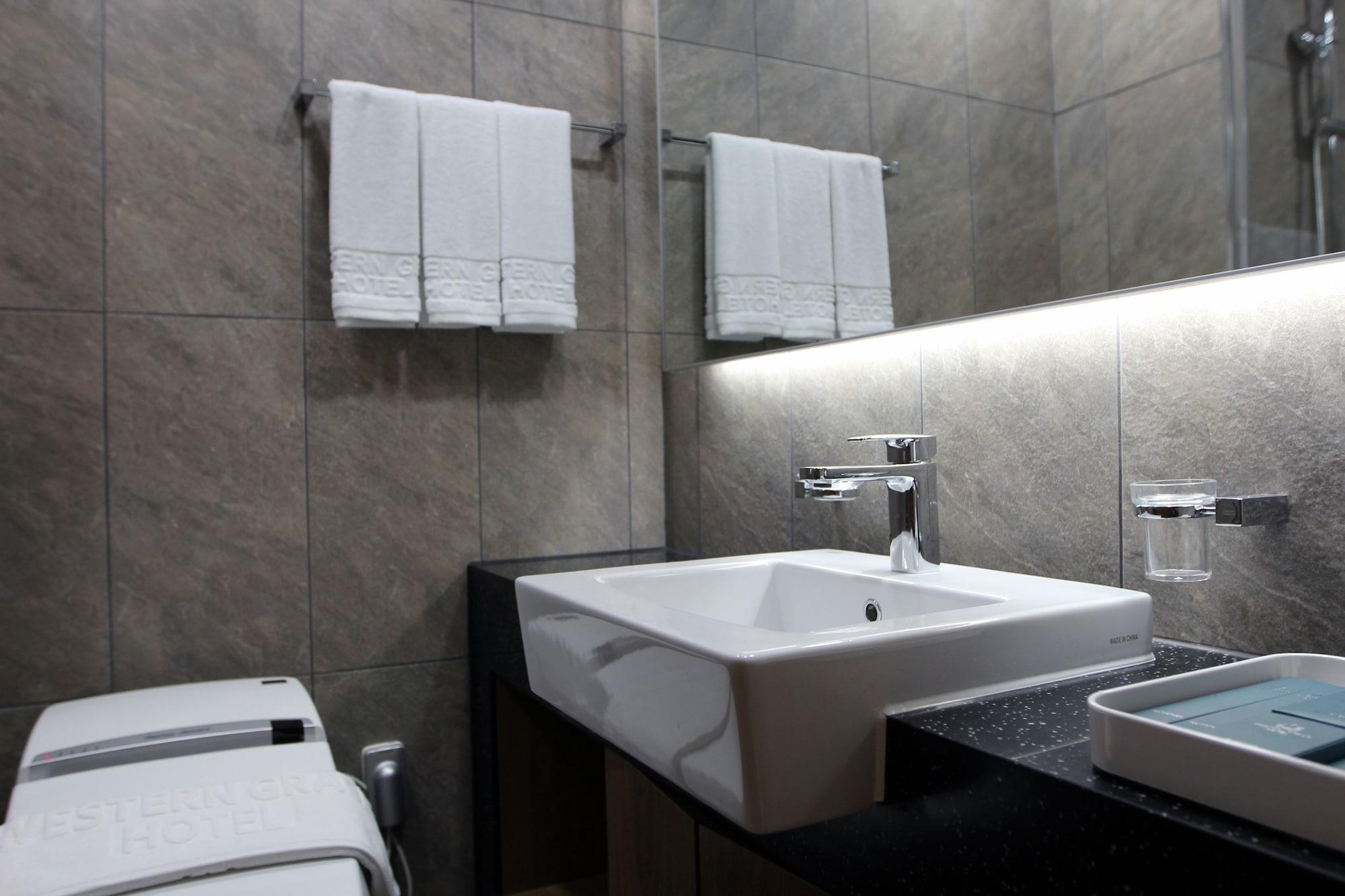 Western Grace Hotel Инчон Екстериор снимка